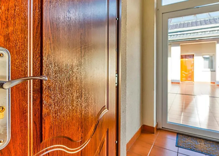 Apartamenty 11-Go 26 I 22 Listopada By Royal Aparts
