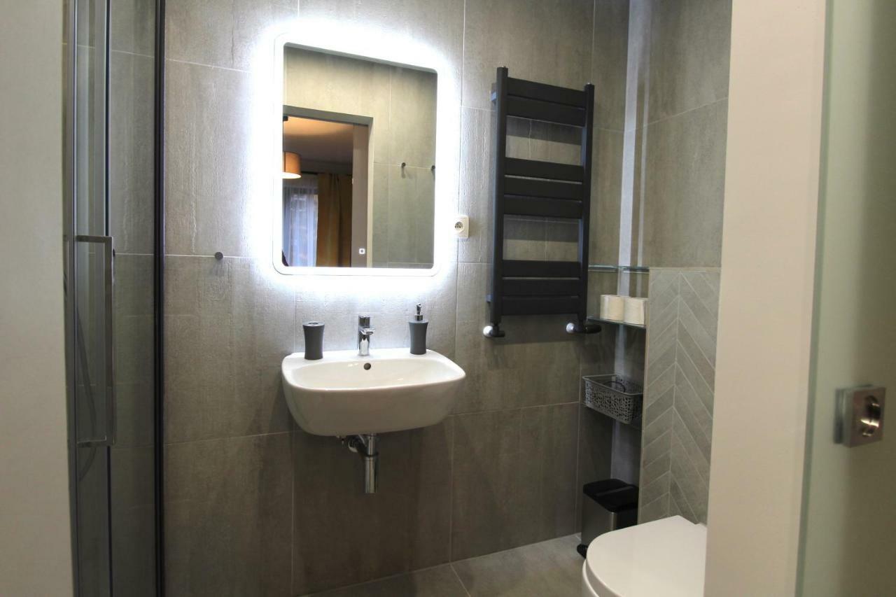 Apartment 11-go 26 I 22 Listopada By Royal Aparts